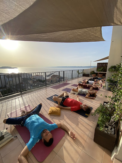 Cours de yoga & Pilates vue mer, Marseille