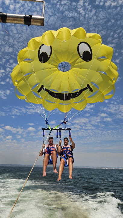 SOJET 13 : LOCATION JET SKI - PARACHUTE ASCENSIONNEL, Marseille